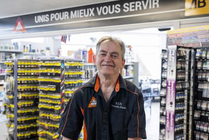 Fournisseur de peinture auto Saint-Ambroise-de-Kildare